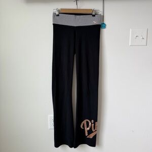 Vintage 2000’s Victoria’s Secret black pants
